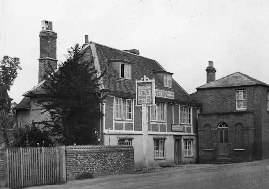 The Coach and Horses in Trumpington, from a 1920s lantern slide lecture
